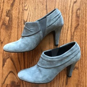 Tahari high heeled booties